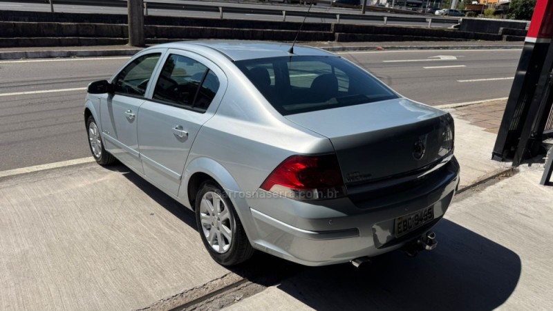 VECTRA 2.0 MPFI EXPRESSION 8V FLEX 4P MANUAL - 2008 - CAXIAS DO SUL