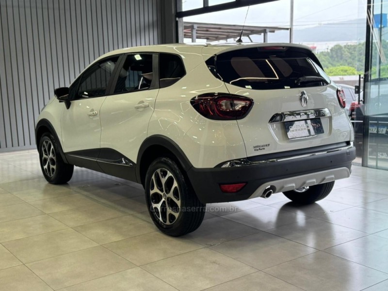 CAPTUR 2.0 16V FLEX INTENSE AUTOMÁTICO - 2019 - DOIS IRMãOS