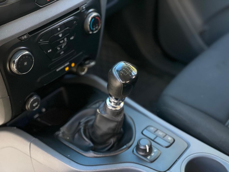 RANGER 2.2 XLS 4X4 CD 16V DIESEL 4P MANUAL - 2019 - FARROUPILHA