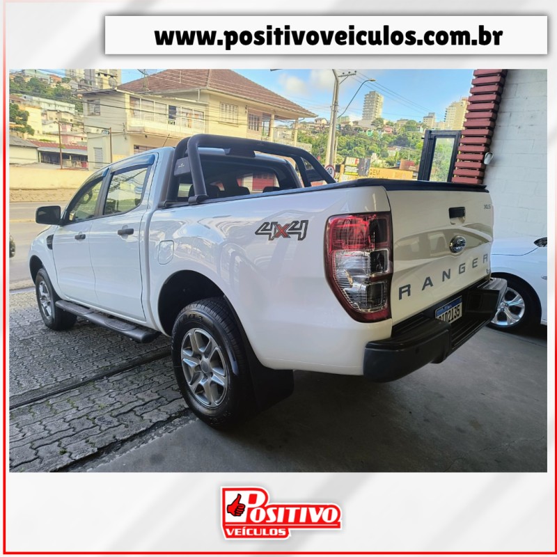 RANGER 2.2 XLS 4X4 CD 16V DIESEL 4P AUTOMÁTICO - 2017 - CAXIAS DO SUL