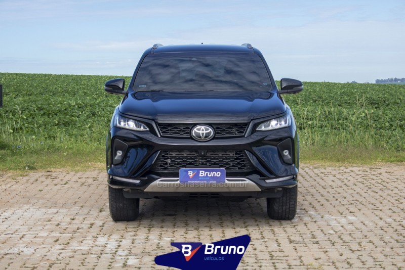 HILUX SW4 2.8 SRX 4X4 DIAMOND 16V TURBO DIESEL 4P 7 LUGARES AUTOMÁTICO - 2023 - PALMEIRA DAS MISSõES