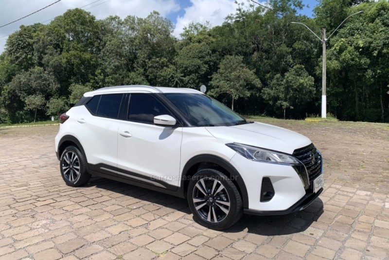 KICKS 1.6 ADVANCE 16V FLEX 4P AUTOMÁTICO