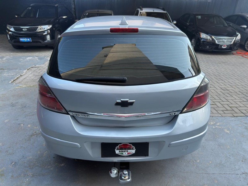 VECTRA 2.0 MPFI GT HATCH 8V FLEX 4P MANUAL - 2009 - CAXIAS DO SUL