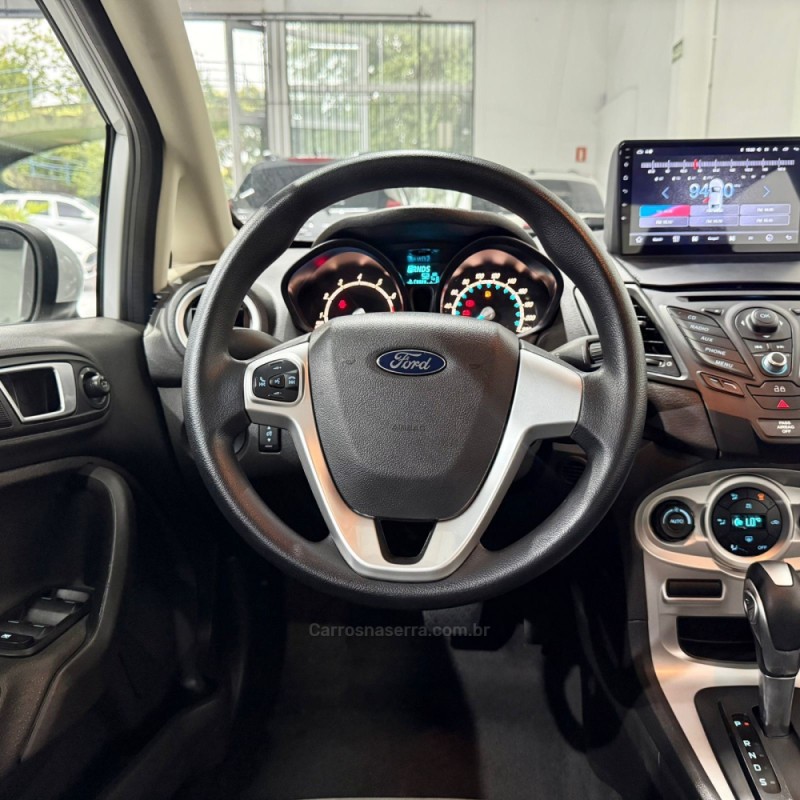 FIESTA 1.6 SE SEDAN 16V FLEX 4P AUTOMÁTICO - 2015 - NOVO HAMBURGO
