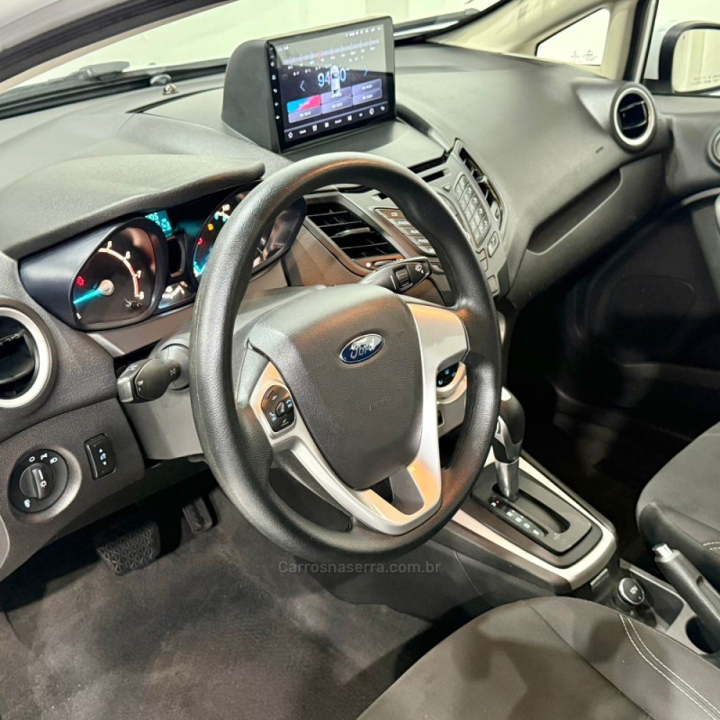FIESTA 1.6 SE SEDAN 16V FLEX 4P AUTOMÁTICO - 2015 - NOVO HAMBURGO