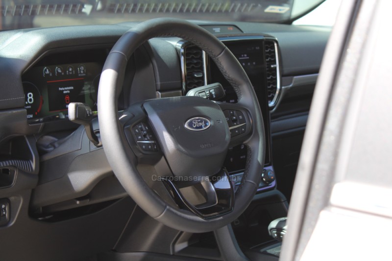 RANGER 3.0 V6 LIMITED PLUS CD TURBO 4X4 DIESEL 4P AUTOMÁTICO - 2025 - CAXIAS DO SUL