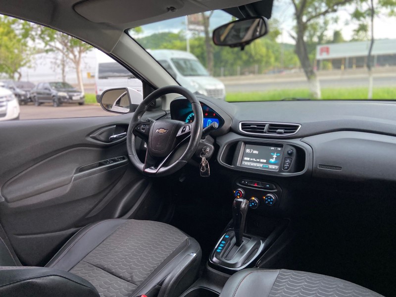 ONIX 1.4 MPFI LTZ 8V FLEX 4P AUTOMÁTICO - 2017 - ESTâNCIA VELHA