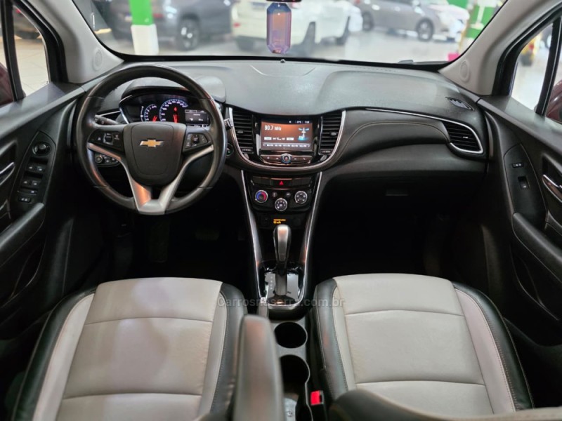 TRACKER 1.4 16V TURBO FLEX LTZ AUTOMÁTICO - 2017 - SAPUCAIA DO SUL