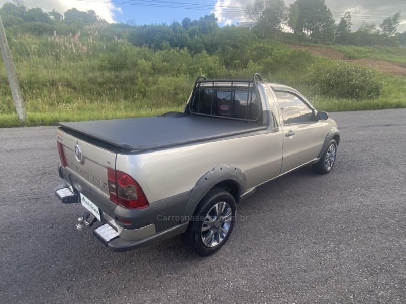 STRADA 1.4 MPI TREKKING CS 8V FLEX 2P MANUAL - 2010 - FLORES DA CUNHA