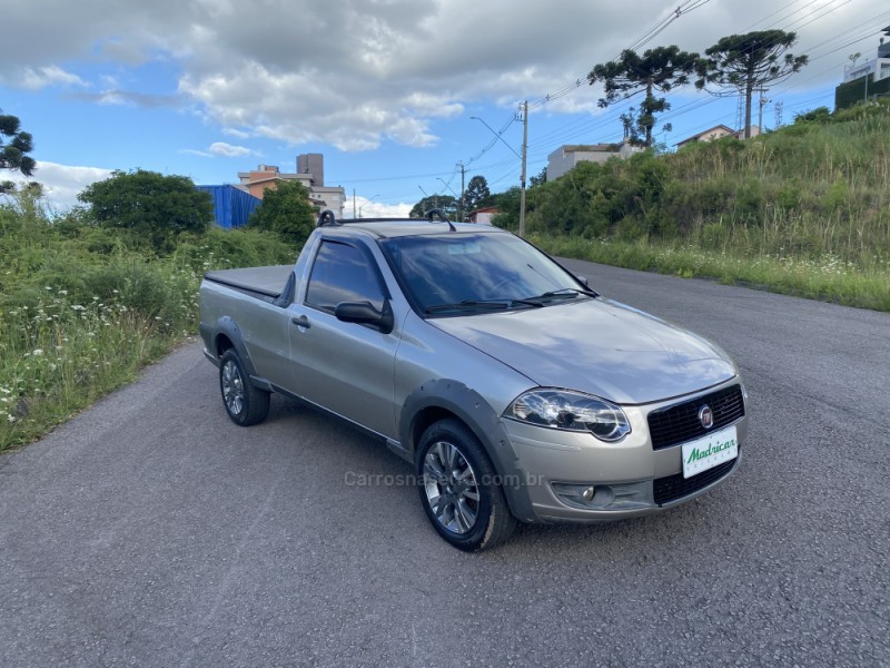 STRADA 1.4 MPI TREKKING CS 8V FLEX 2P MANUAL - 2010 - FLORES DA CUNHA