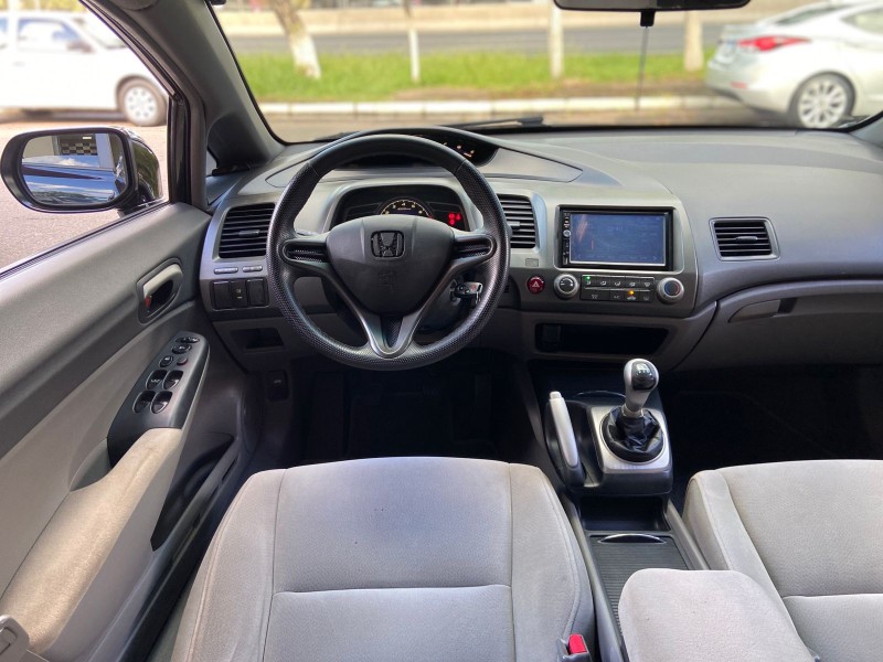 CIVIC 1.8 LXS 16V FLEX 4P MANUAL - 2008 - ESTâNCIA VELHA