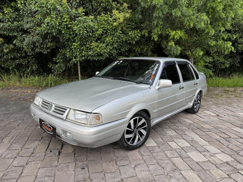 santana 2.0 mi exclusiv 8v gasolina 4p manual 1997 caxias do sul