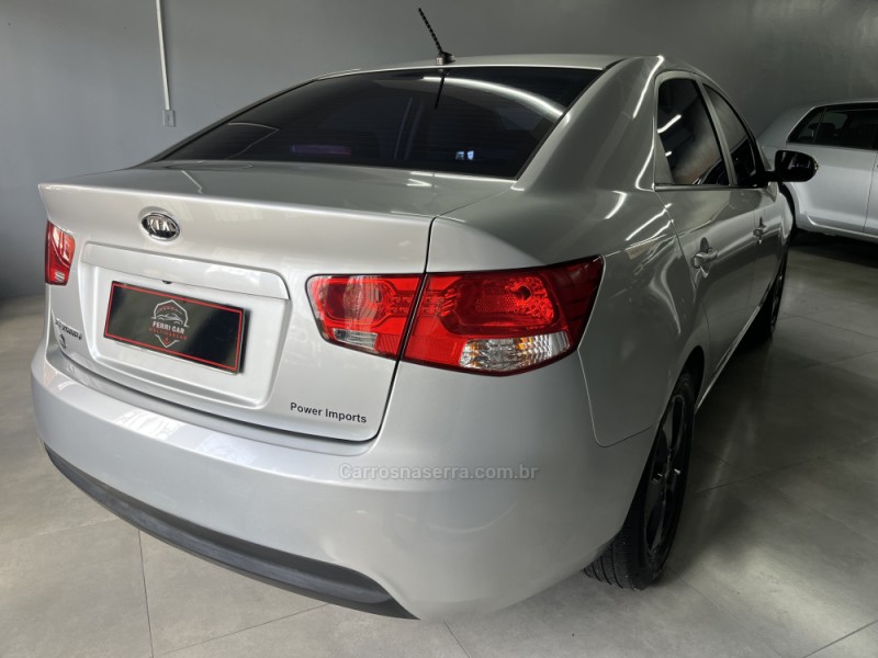 CERATO 1.6 EX2 SEDAN 16V GASOLINA 4P MANUAL - 2010 - CAXIAS DO SUL