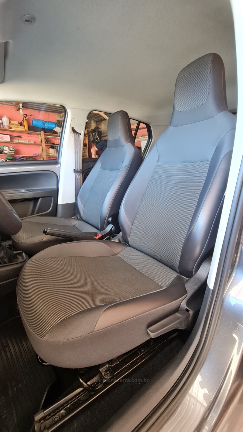 UP 1.0 TSI XTREME UP 12V FLEX 4P MANUAL - 2021 - LAGOA VERMELHA