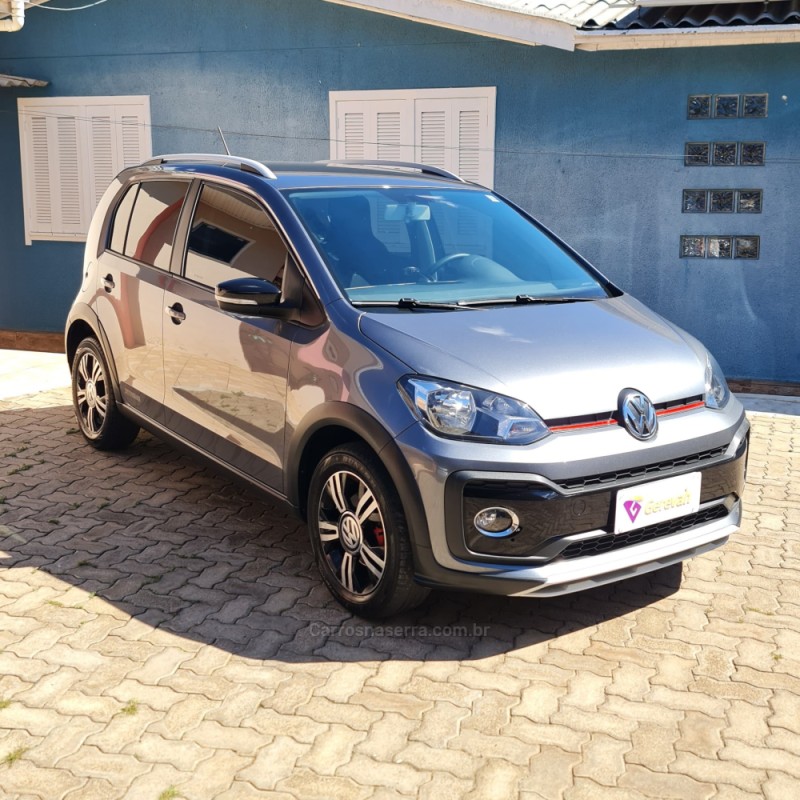 UP 1.0 TSI XTREME UP 12V FLEX 4P MANUAL - 2021 - LAGOA VERMELHA