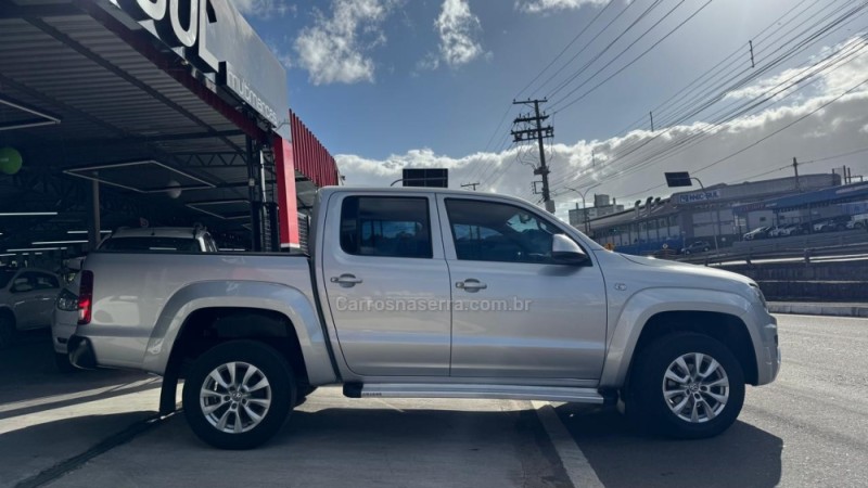 AMAROK 2.0 4X4 TDI COMFORTILINE CD DIESEL 4P AUTOMÁTICO - 2020 - CAXIAS DO SUL