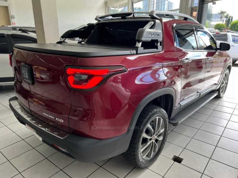 TORO 2.0 16V TURBO DIESEL VOLCANO AT9 4X4 AUTOMÁTICO - 2020 - CAXIAS DO SUL