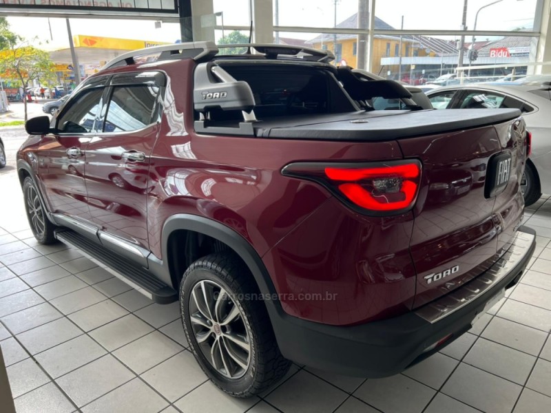 TORO 2.0 16V TURBO DIESEL VOLCANO AT9 4X4 AUTOMÁTICO - 2020 - CAXIAS DO SUL