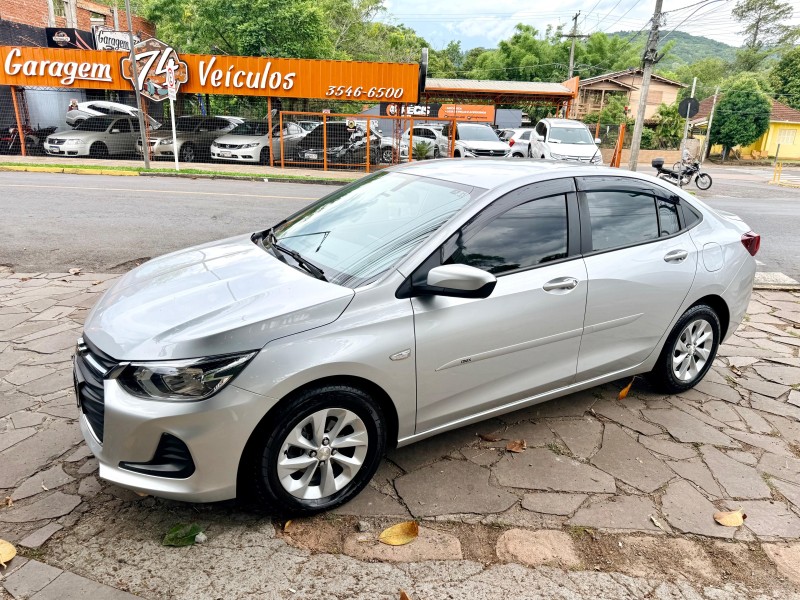 ONIX 1.0 LT 8V TURBO FLEX 4P AUTOMÁTICO