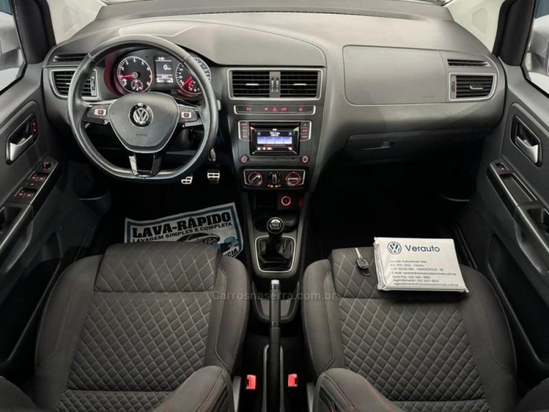 CROSSFOX 1.6 MSI FLEX 16V 4P MANUAL - 2016 - NOVA PRATA