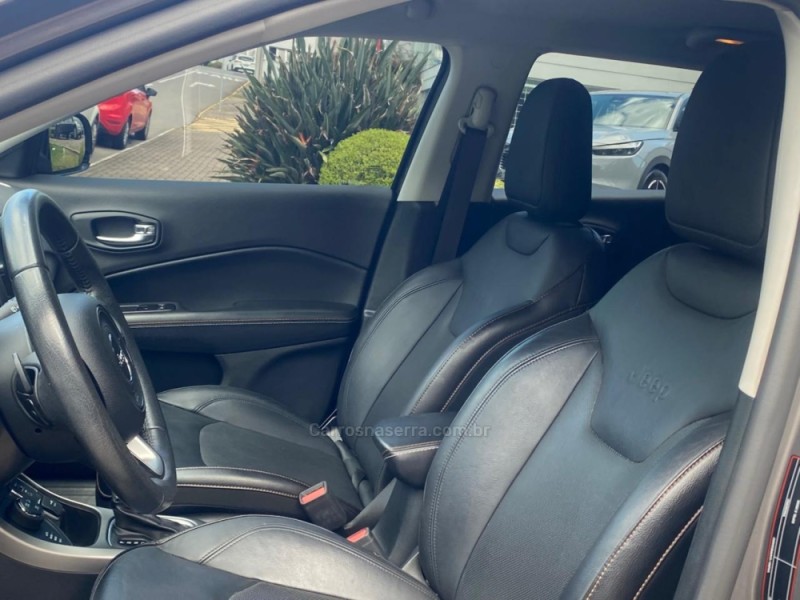 COMPASS 2.0 16V DIESEL LONGITUDE 4X4 AUTOMÁTICO - 2020 - BENTO GONçALVES