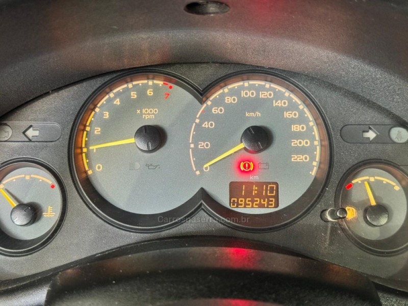 CLASSIC 1.0 MPFI LIFE 8V FLEX 4P MANUAL - 2008 - NOVA PRATA