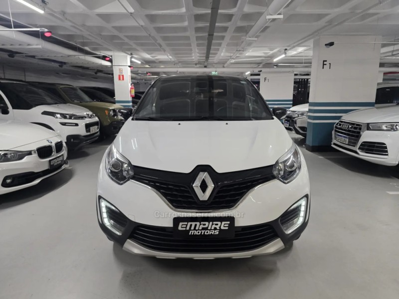 CAPTUR 1.6 16V FLEX INTENSE AUTOMÁTICO - 2020 - PORTO ALEGRE