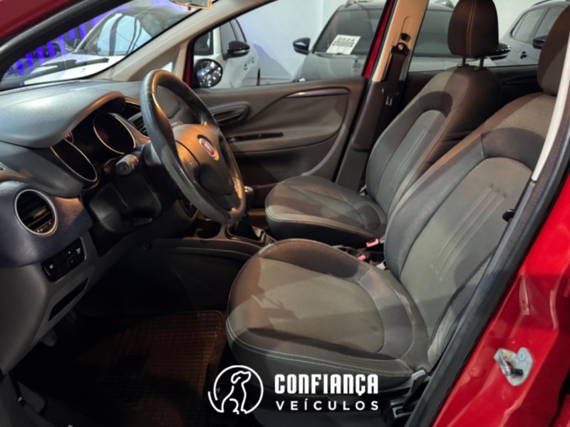 PUNTO 1.4 ATTRACTIVE 8V FLEX 4P MANUAL - 2015 - BENTO GONçALVES