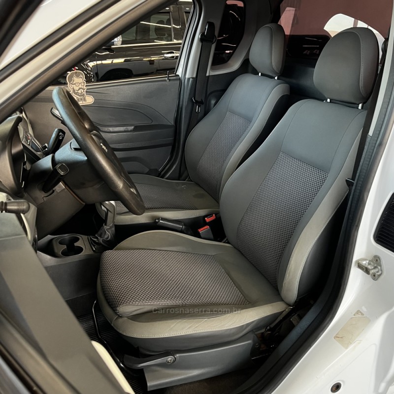 MONTANA 1.4 MPFI LS CS 8V FLEX 2P MANUAL - 2015 - VACARIA