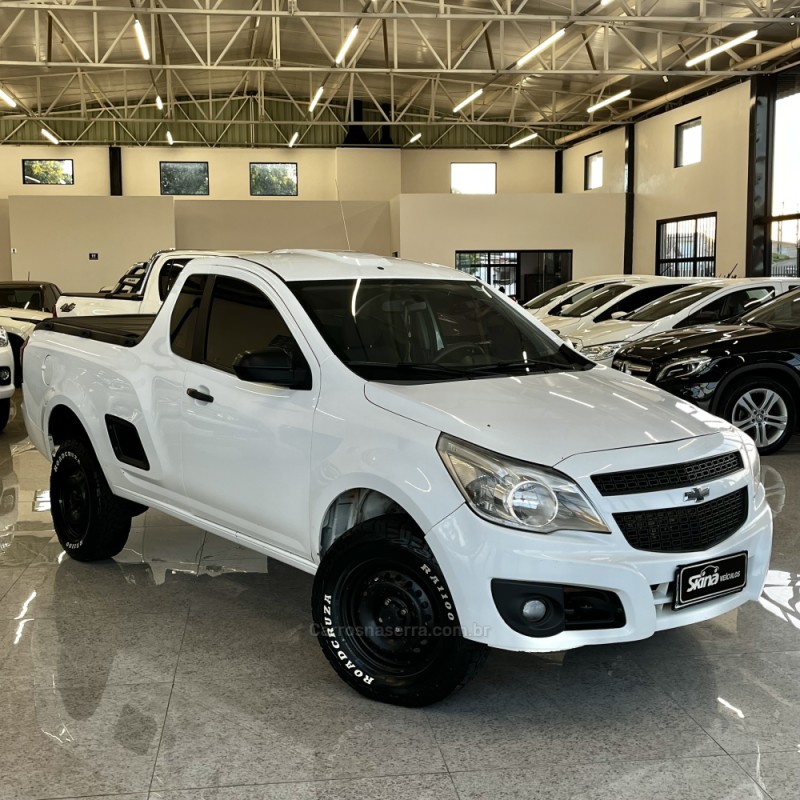 MONTANA 1.4 MPFI LS CS 8V FLEX 2P MANUAL - 2015 - VACARIA