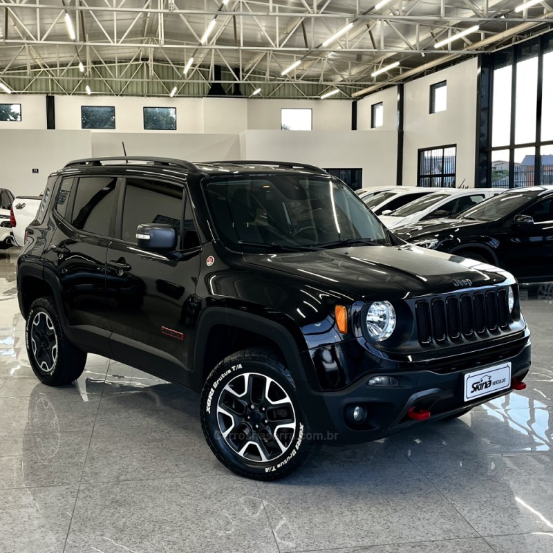 RENEGADE 2.0 16V TURBO DIESEL TRAILHAWK 4P 4X4 AUTOMÁTICO - 2016 - VACARIA