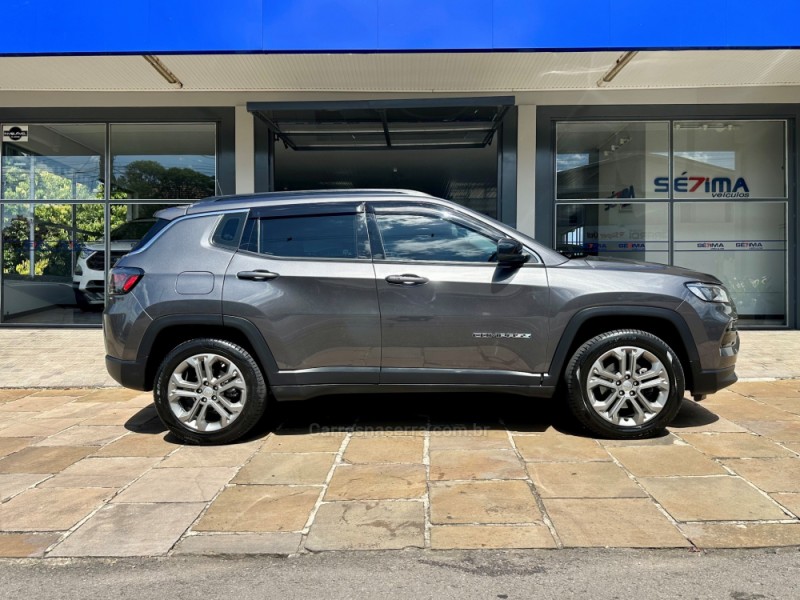 COMPASS 1.3 LONGITUDE T270 16V TURBO 4X2 FLEX 4P AUTOMÁTICO - 2023 - GUAPORé