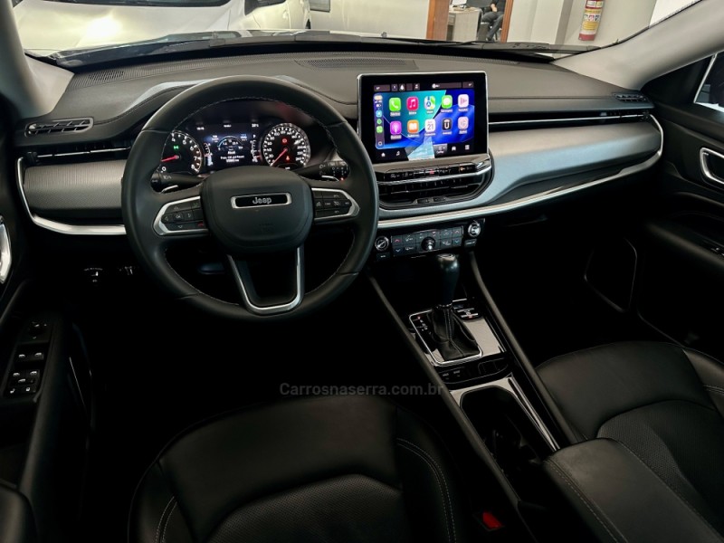 COMPASS 1.3 LONGITUDE T270 16V TURBO 4X2 FLEX 4P AUTOMÁTICO - 2023 - GUAPORé