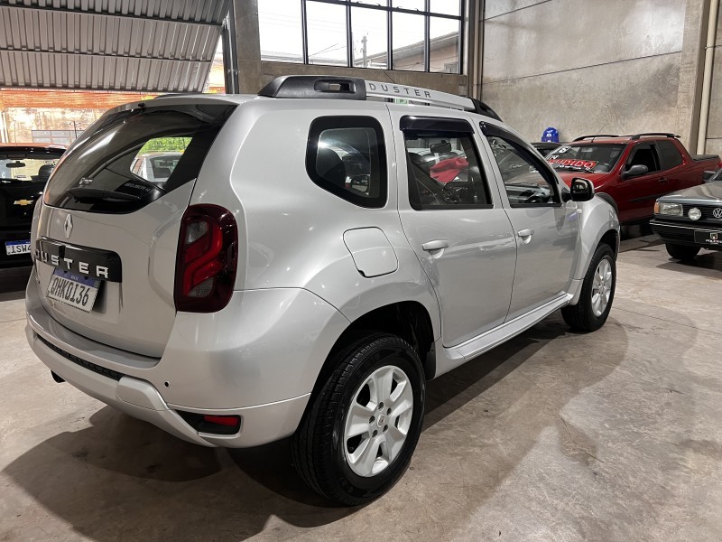 DUSTER 1.6 DYNAMIQUE 4X2 16V FLEX 4P MANUAL - 2016 - CAXIAS DO SUL