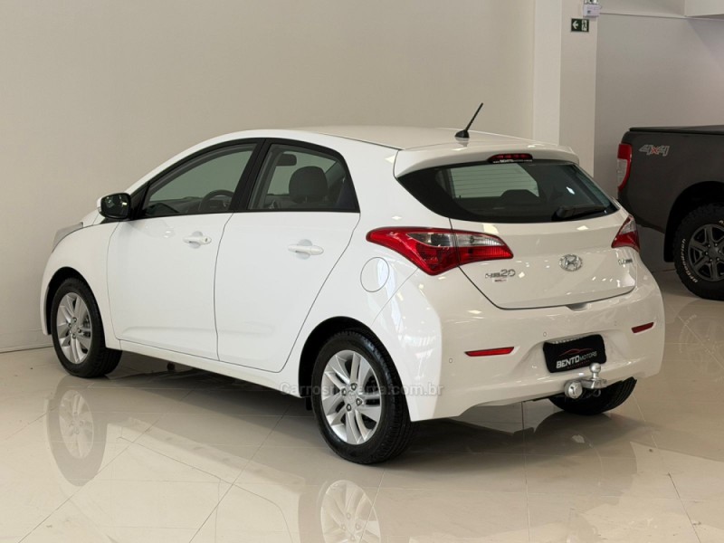 HB20 1.6 PREMIUM 16V FLEX 4P MANUAL - 2014 - BENTO GONçALVES