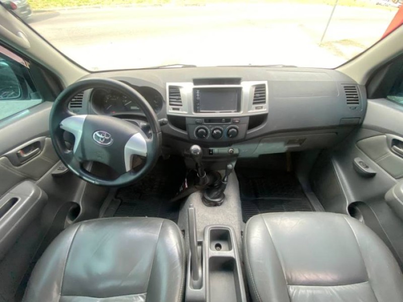 HILUX 3.0 SR 4X4 CD 16V TURBO INTERCOOLER DIESEL 4P MANUAL - 2013 - CAXIAS DO SUL