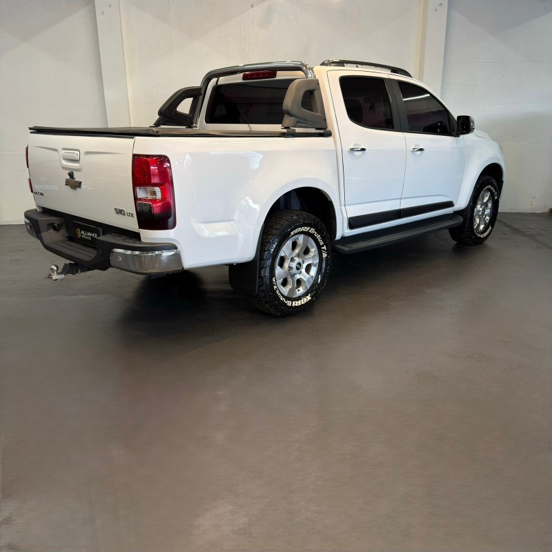 S10 2.8 LTZ 4X2 CD 16V TURBO DIESEL 4P AUTOMÁTICO - 2015 - CAXIAS DO SUL