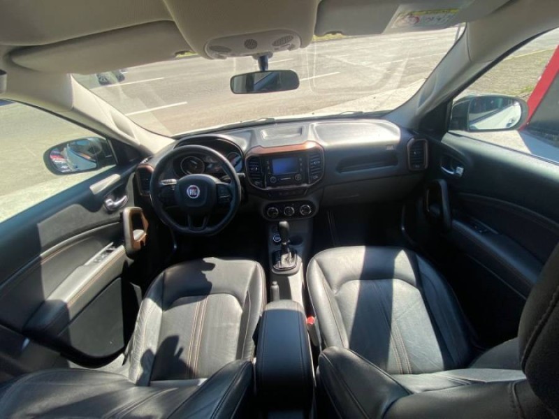 TORO 2.0 16V TURBO DIESEL VOLCANO 4WD AUTOMÁTICO - 2017 - CAXIAS DO SUL