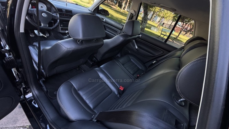 GOLF 1.6 MI SPORTLINE LIMITED EDITION 8V FLEX 4P MANUAL - 2012 - BENTO GONçALVES