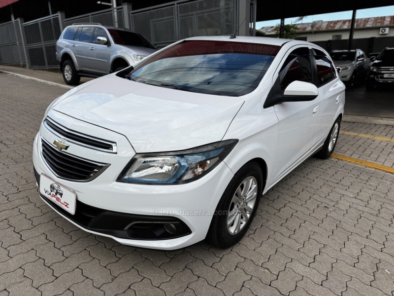 ONIX 1.4 MPFI LT 8V FLEX 4P MANUAL - 2015 - FELIZ