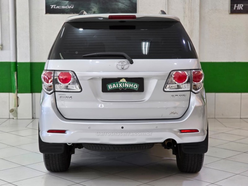 HILUX SW4 2.7 SR 4X2 16V FLEX 4P AUTOMÁTICO - 2013 - SAPUCAIA DO SUL