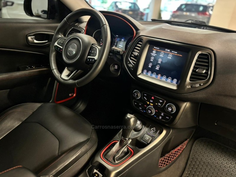 COMPASS 2.0 16V DIESEL TRAILHAWK 4X4 AUTOMÁTICO - 2019 - CARLOS BARBOSA