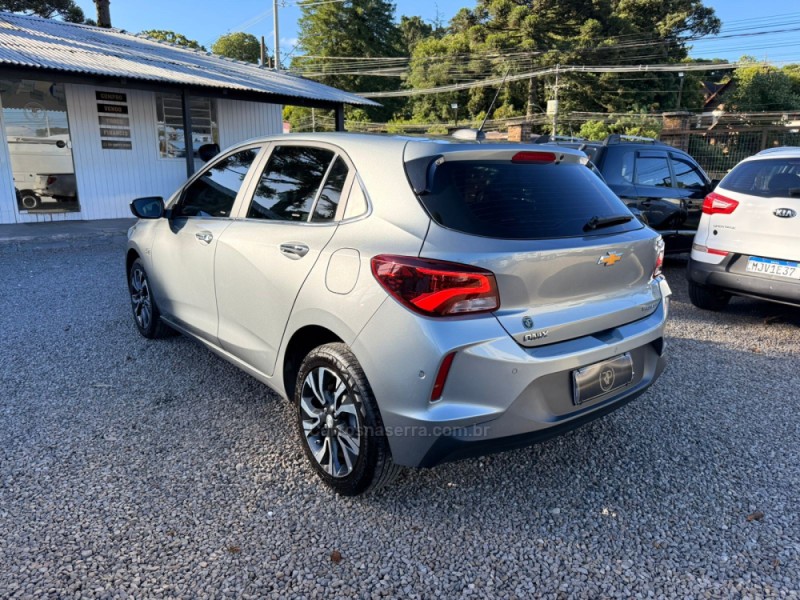 ONIX 1.0 PREMIER 12V TURBO FLEX 4P AUTOMÁTICO - 2024 - CANELA