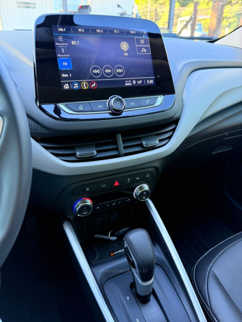 ONIX 1.0 PREMIER 12V TURBO FLEX 4P AUTOMÁTICO - 2024 - CANELA