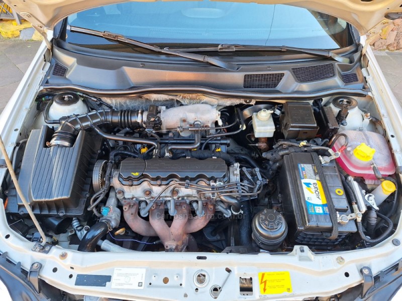 ASTRA 2.0 MPFI CD 8V GASOLINA 4P MANUAL - 2004 - BENTO GONçALVES