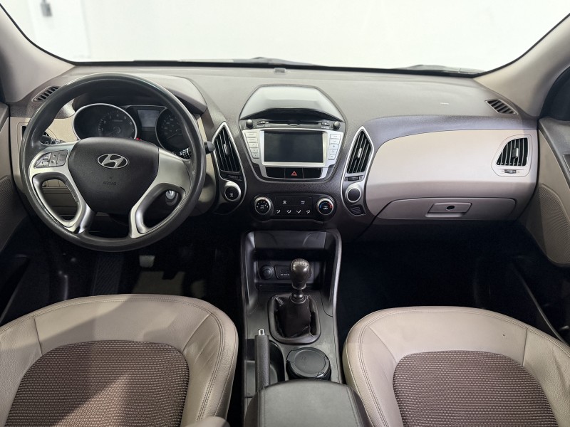 IX35 2.0 MPI 4X2 16V FLEX 4P MANUAL - 2012 - CAXIAS DO SUL