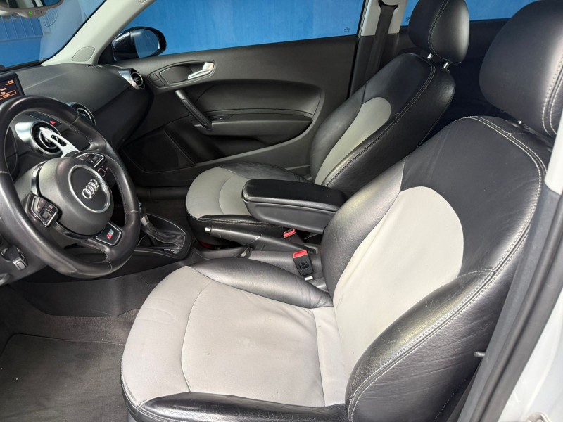 A1 1.4 TFSI ATTRACTION 16V 122CV GASOLINA 2P AUTOMÁTICO - 2012 - CAXIAS DO SUL