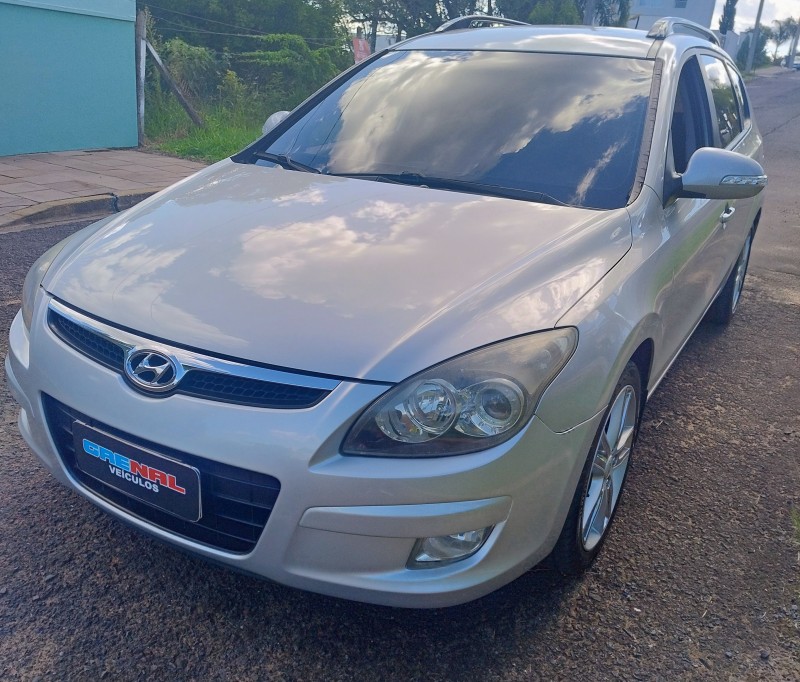 I30 2.0 MPFI GLS 16V GASOLINA 4P MANUAL - 2011 - CAMPO BOM