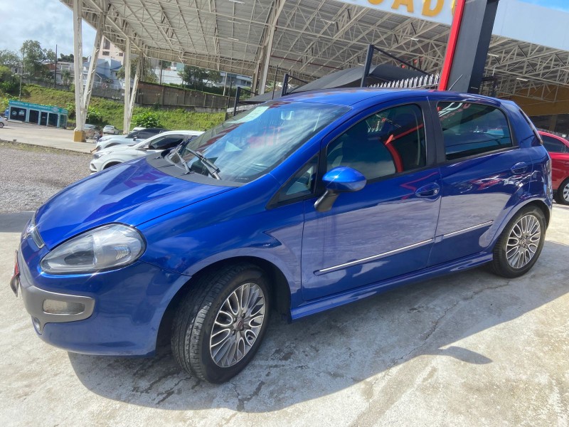PUNTO 1.8 SPORTING 16V FLEX 4P MANUAL - 2013 - CAXIAS DO SUL