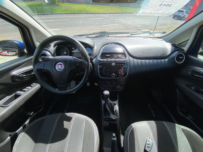 PUNTO 1.8 SPORTING 16V FLEX 4P MANUAL - 2013 - CAXIAS DO SUL